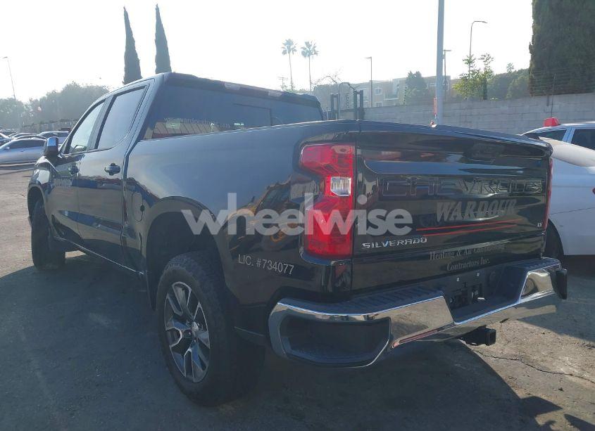 Photo 3 of 2022 Chevrolet Silverado 1500 2WD SHORT BED LT (VIN 1GCPACED3NZ528434)
