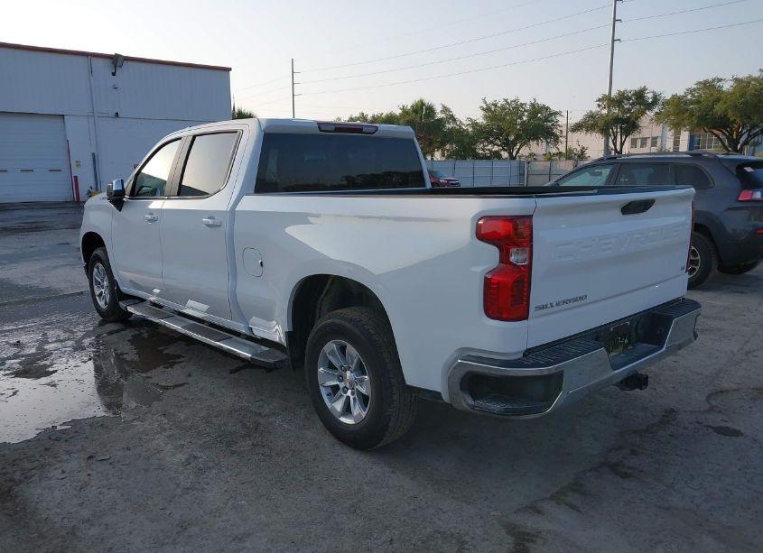 Photo 3 of 2024 Chevrolet Silverado 1500 2WD STANDARD BED LT (VIN 1GCPACED5RZ202544)