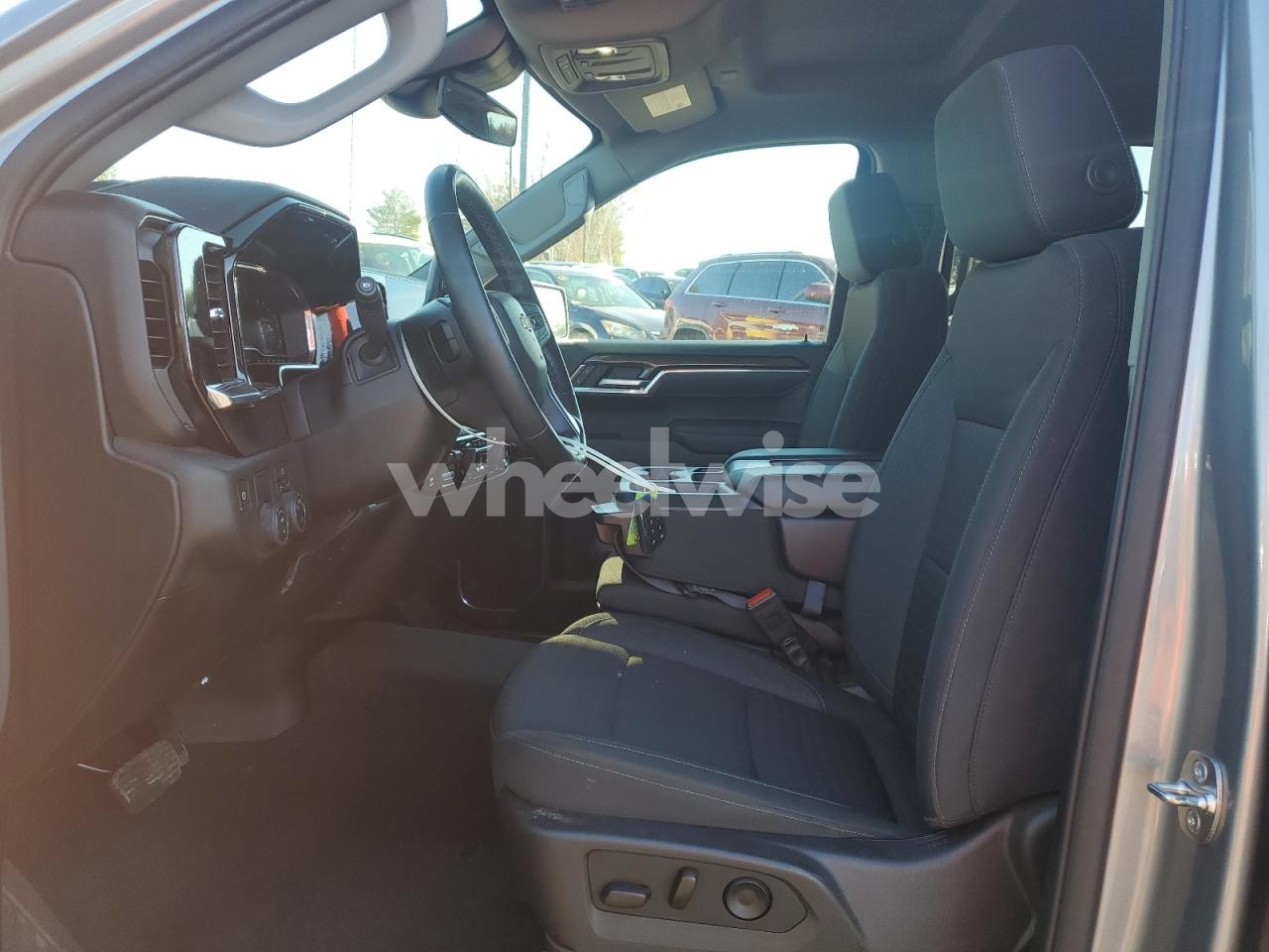 Photo 7 of 2025 CHEVROLET SILVERADO C1500 LT (VIN 1GCPACED6SZ131330)