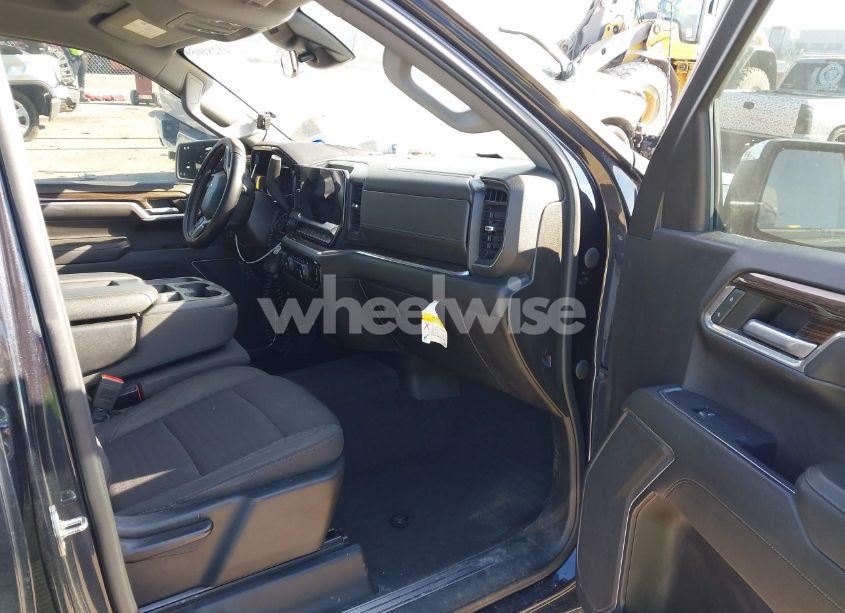 Photo 5 of 2022 Chevrolet Silverado 1500 2WD SHORT BED LT (VIN 1GCPACED7NZ618721)
