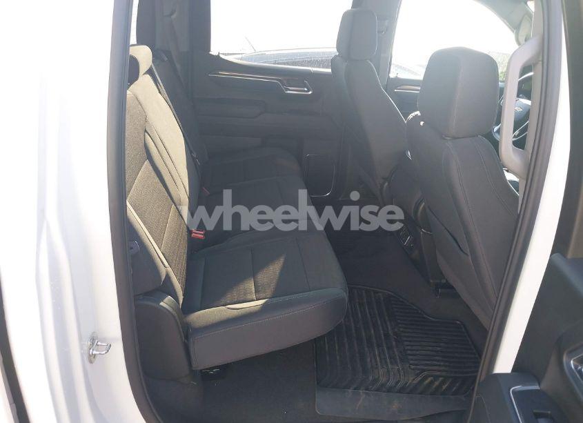 Photo 8 of 2025 Chevrolet Silverado 1500 2WD SHORT BED LT (VIN 1GCPACED9SZ121665)