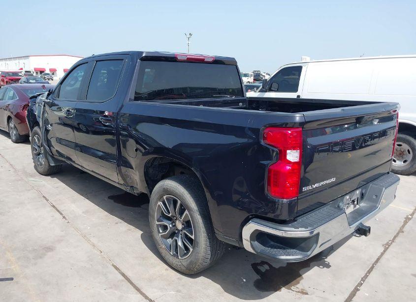 Photo 3 of 2022 Chevrolet Silverado 1500 2WD SHORT BED LT (VIN 1GCPACEDXNZ519293)