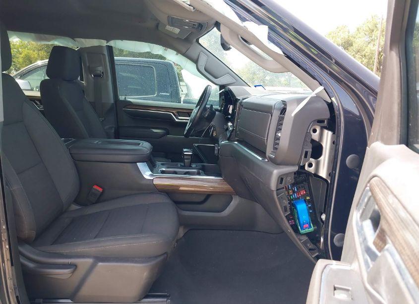 Photo 5 of 2022 Chevrolet Silverado 1500 2WD SHORT BED LT (VIN 1GCPACEDXNZ519293)