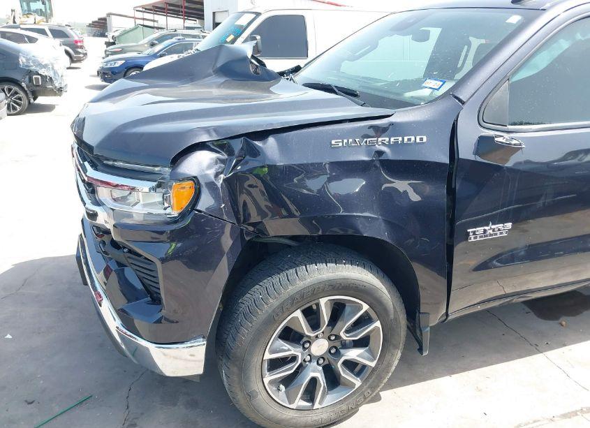 Photo 6 of 2022 Chevrolet Silverado 1500 2WD SHORT BED LT (VIN 1GCPACEDXNZ519293)