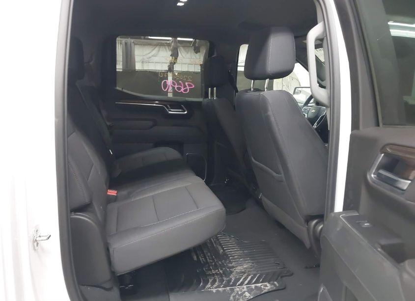 Photo 8 of 2025 Chevrolet Silverado 1500 2WD SHORT BED LT (VIN 1GCPACEDXSZ134909)