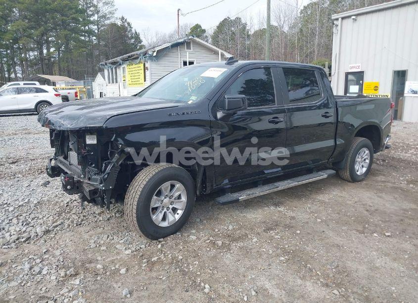 Photo 2 of 2022 Chevrolet Silverado 1500 2WD SHORT BED LT (VIN 1GCPACEK1NZ645881)