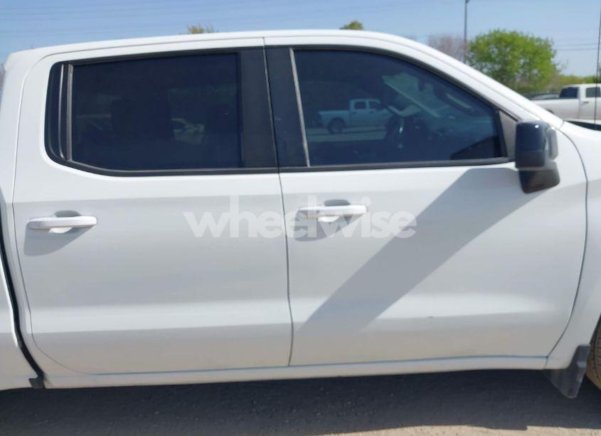 Photo 13 of 2022 Chevrolet Silverado 1500 2WD SHORT BED LT (VIN 1GCPACEK2NZ635571)