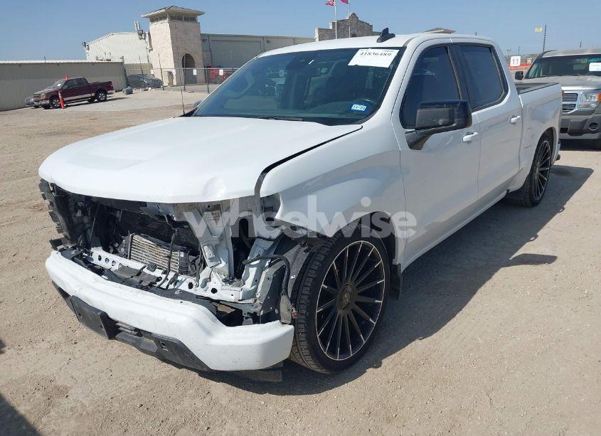 Photo 2 of 2022 Chevrolet Silverado 1500 2WD SHORT BED LT (VIN 1GCPACEK2NZ635571)
