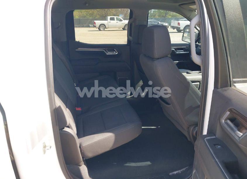 Photo 8 of 2022 Chevrolet Silverado 1500 2WD SHORT BED LT (VIN 1GCPACEK2NZ635571)