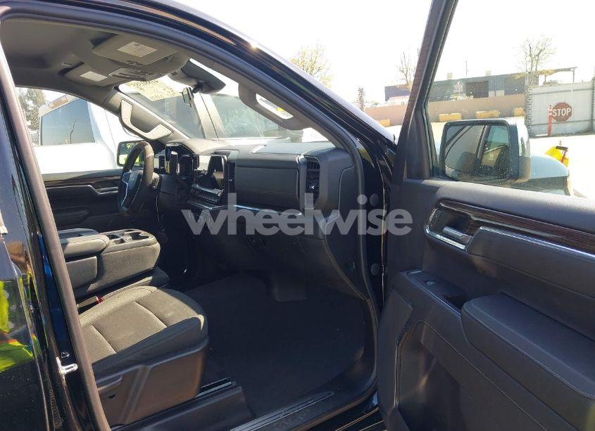 Photo 5 of 2023 Chevrolet Silverado 1500 2WD SHORT BED LT (VIN 1GCPACEK8PZ231340)