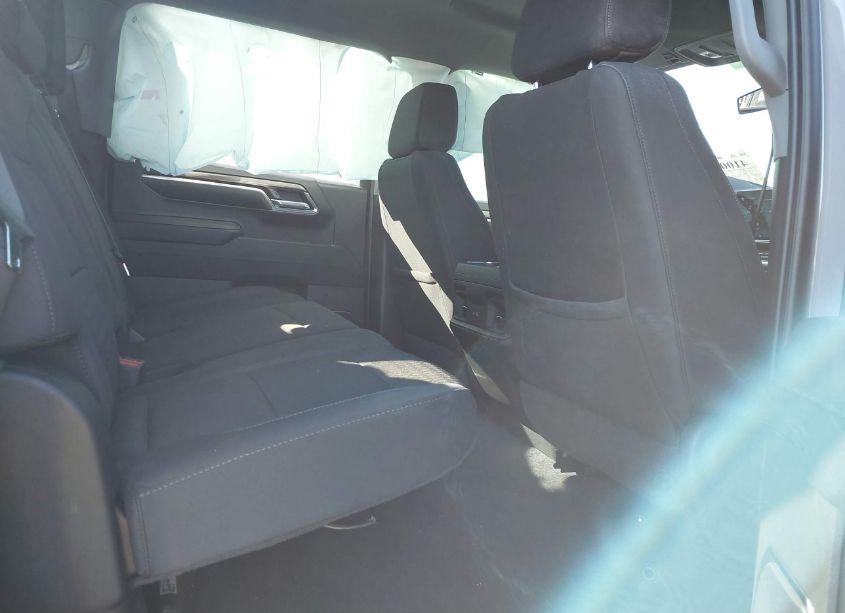 Photo 8 of 2024 Chevrolet Silverado 1500 2WD SHORT BED RST (VIN 1GCPADE86RZ315590)