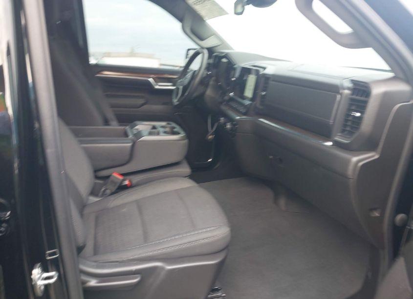 Photo 5 of 2023 Chevrolet Silverado 1500 2WD SHORT BED RST (VIN 1GCPADEK6PZ320894)