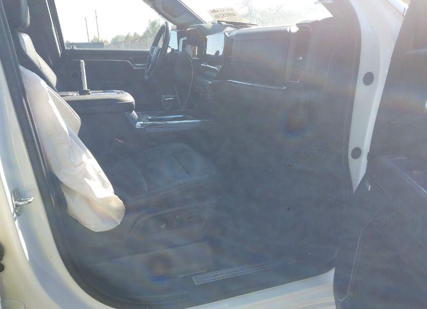 Photo 5 of 2022 Chevrolet Silverado 1500 2WD SHORT BED LTZ (VIN 1GCPAEET8NZ635305)