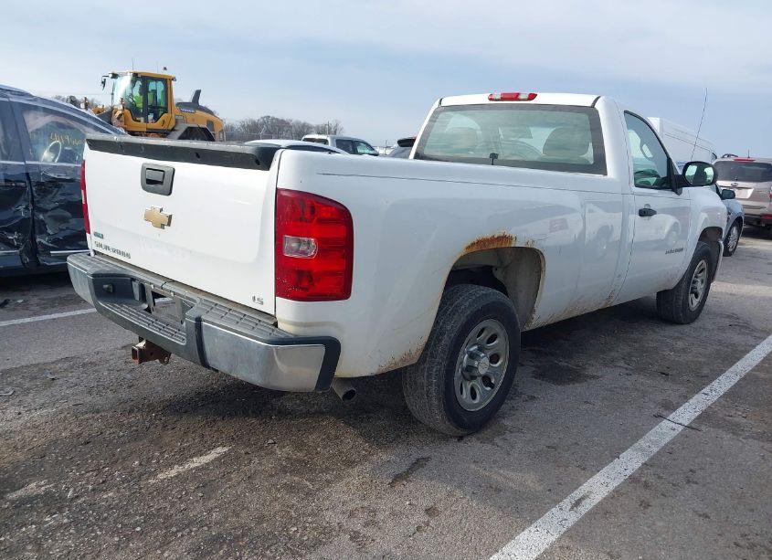 Photo 4 of 2010 Chevrolet Silverado C1500 (VIN 1GCPCPEA4AZ253707)