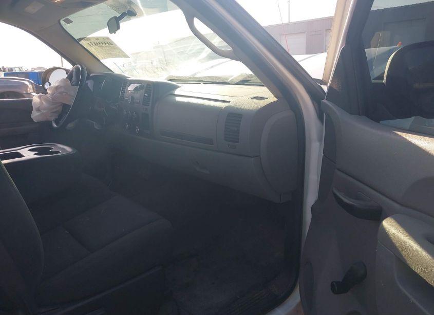 Photo 5 of 2010 Chevrolet Silverado 1500 WORK TRUCK (VIN 1GCPCPEA5AZ236138)