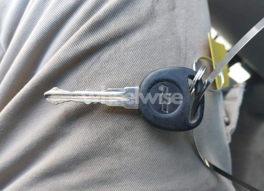 Photo 11 of 2010 Chevrolet Silverado 1500 WORK TRUCK (VIN 1GCPCPEX1AZ176010)