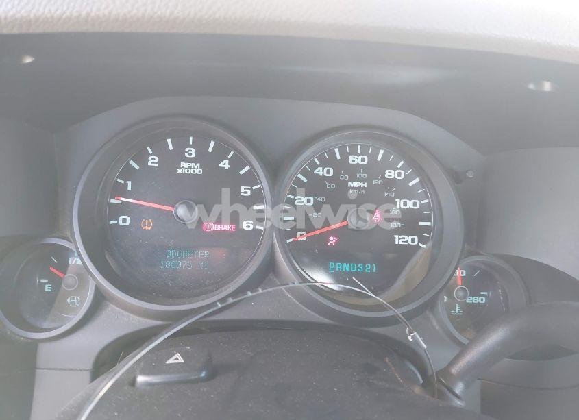 Photo 7 of 2010 Chevrolet Silverado 1500 WORK TRUCK (VIN 1GCPCPEX1AZ176010)