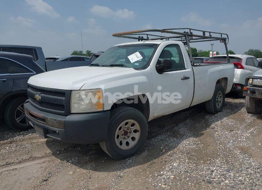 Photo 2 of 2010 Chevrolet Silverado 1500 WORK TRUCK (VIN 1GCPCPEX2AZ210830)