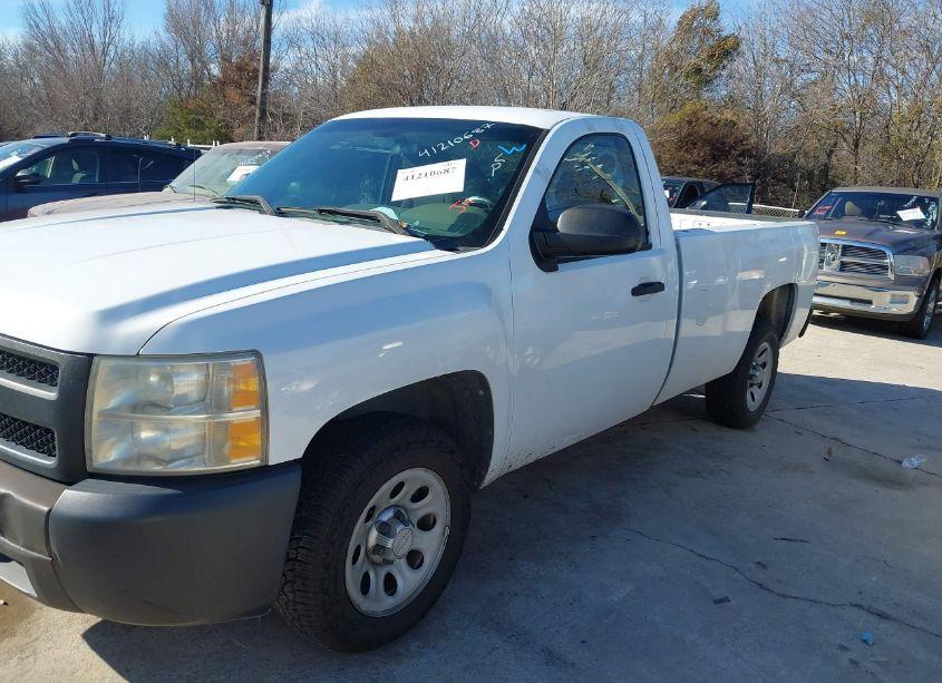 Photo 6 of 2010 Chevrolet Silverado 1500 WORK TRUCK (VIN 1GCPCPEX3AZ104581)