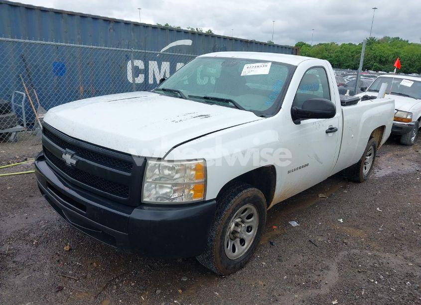 Photo 2 of 2010 Chevrolet Silverado 1500 WORK TRUCK (VIN 1GCPCPEXXAZ225513)