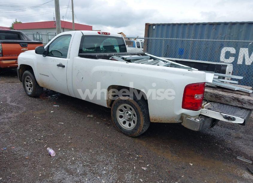 Photo 3 of 2010 Chevrolet Silverado 1500 WORK TRUCK (VIN 1GCPCPEXXAZ225513)