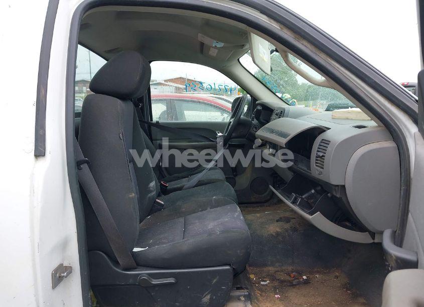 Photo 5 of 2010 Chevrolet Silverado 1500 WORK TRUCK (VIN 1GCPCPEXXAZ225513)