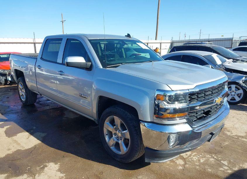 2018 Chevrolet Silverado 1500 1LT (VIN 1GCPCREC1JF215592) main photo