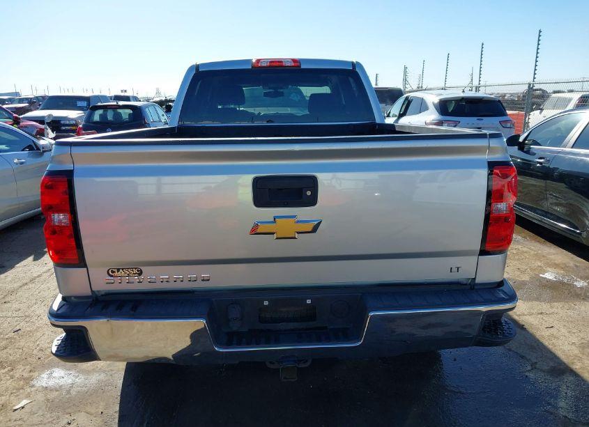 Photo 16 of 2018 Chevrolet Silverado 1500 1LT (VIN 1GCPCREC1JF215592)