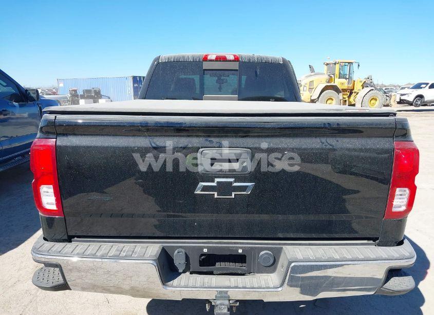 Photo 16 of 2018 Chevrolet Silverado 1500 1LZ (VIN 1GCPCSEC4JF113310)
