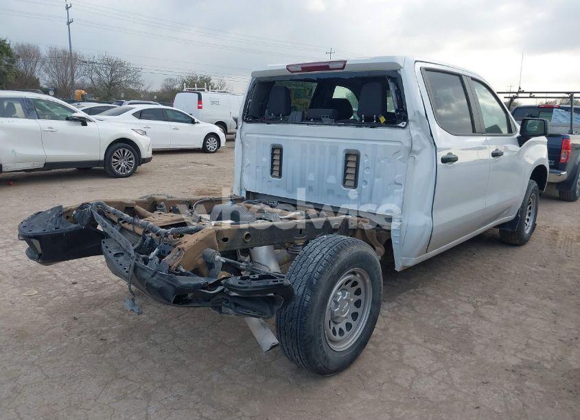 Photo 4 of 2024 Chevrolet Silverado 1500 4WD SHORT BED WT (VIN 1GCPDAEK1RZ221151)