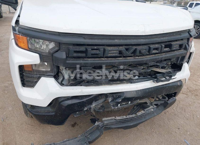 Photo 6 of 2024 Chevrolet Silverado 1500 4WD SHORT BED WT (VIN 1GCPDAEK1RZ221151)