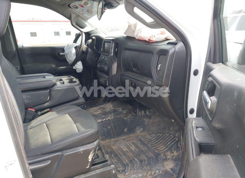 Photo 5 of 2023 Chevrolet Silverado 1500 4WD SHORT BED WT (VIN 1GCPDAEK4PZ201117)