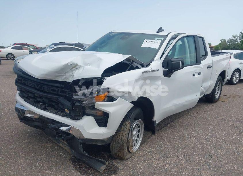 Photo 2 of 2024 Chevrolet Silverado 1500 4WD SHORT BED WT (VIN 1GCPDAEK9RZ357589)