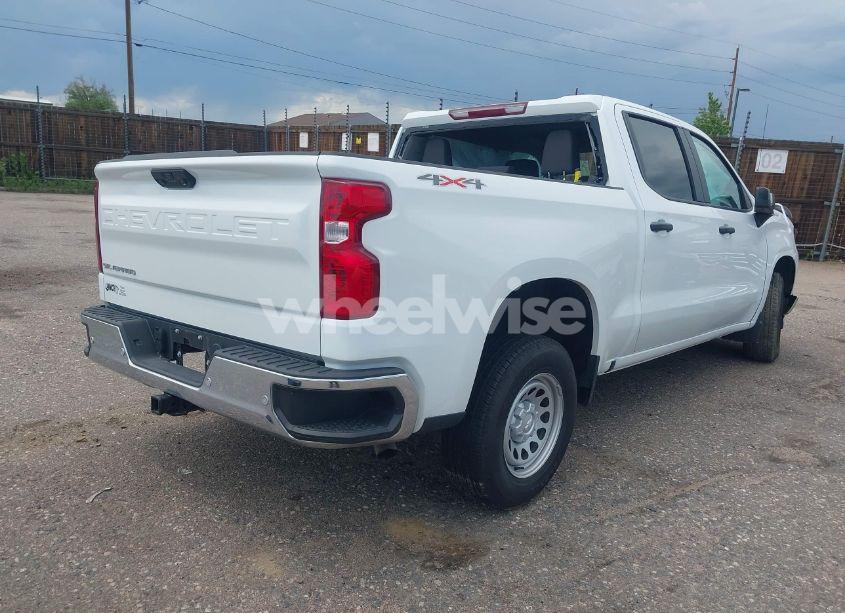 Photo 4 of 2024 Chevrolet Silverado 1500 4WD SHORT BED WT (VIN 1GCPDAEK9RZ357589)