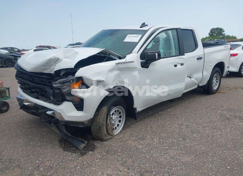 Photo 6 of 2024 Chevrolet Silverado 1500 4WD SHORT BED WT (VIN 1GCPDAEK9RZ357589)