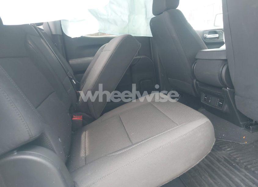 Photo 8 of 2024 Chevrolet Silverado 1500 4WD SHORT BED WT (VIN 1GCPDAEK9RZ357589)