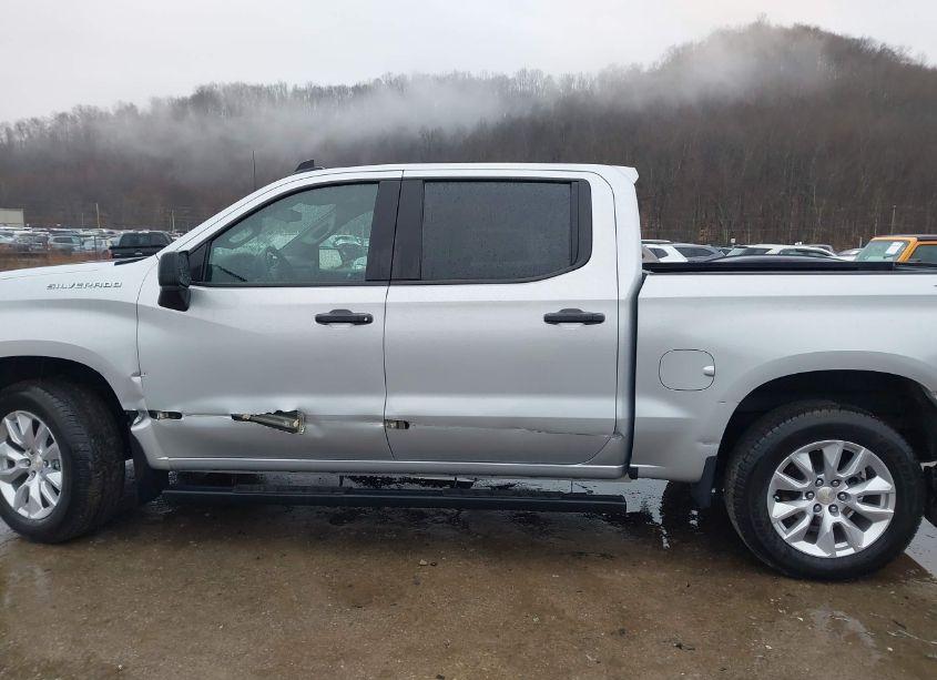 Photo 14 of 2022 Chevrolet Silverado 1500 4WD SHORT BED CUSTOM (VIN 1GCPDBEK0NZ525815)