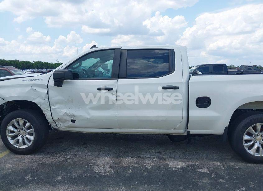 Photo 14 of 2022 Chevrolet Silverado 1500 4WD STANDARD BED CUSTOM (VIN 1GCPDBEK1NZ505511)