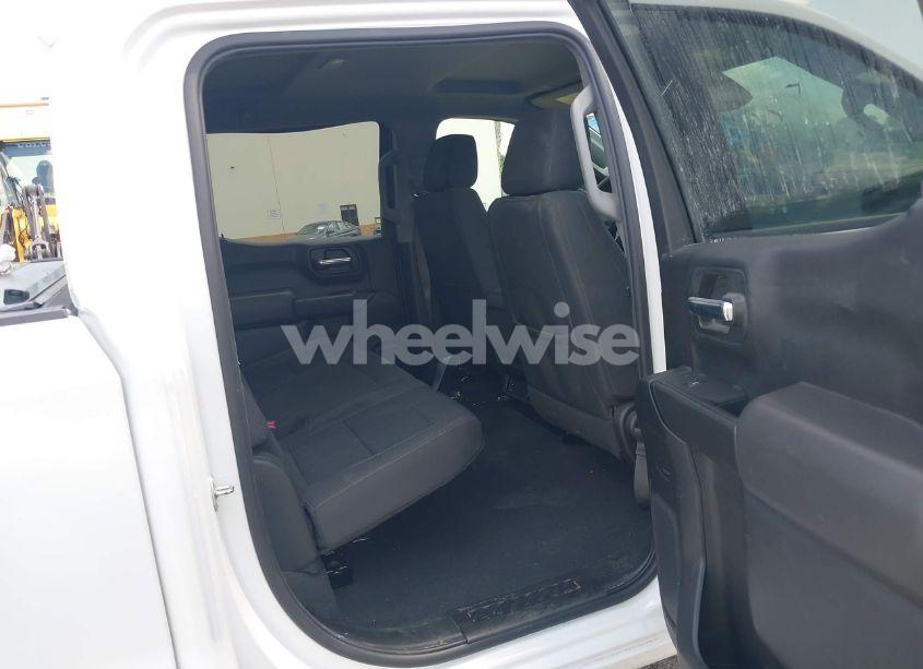 Photo 8 of 2022 Chevrolet Silverado 1500 4WD STANDARD BED CUSTOM (VIN 1GCPDBEK1NZ505511)