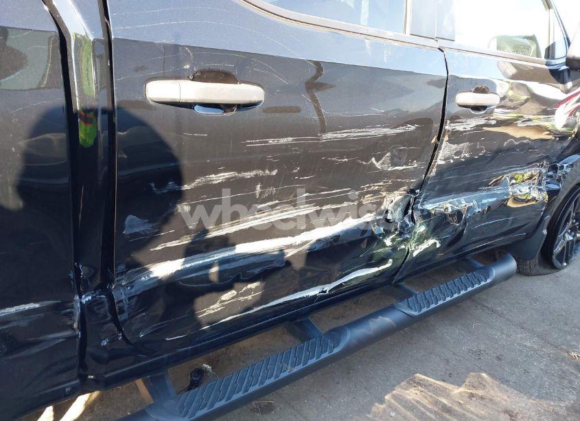 Photo 6 of 2024 Chevrolet Silverado 1500 4WD SHORT BED CUSTOM (VIN 1GCPDBEK2RZ290470)