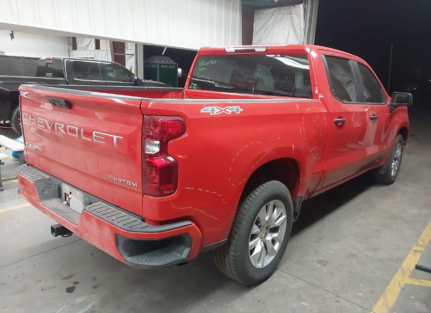 Photo 4 of 2024 Chevrolet Silverado 1500 4WD SHORT BED CUSTOM (VIN 1GCPDBEK3RZ294785)