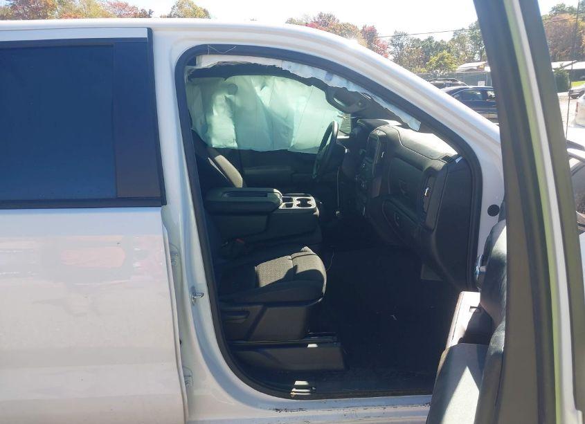 Photo 5 of 2024 Chevrolet Silverado 1500 (VIN 1GCPDBEK5RZ181016)