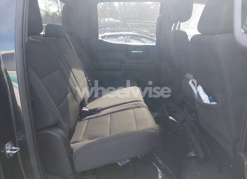 Photo 8 of 2022 Chevrolet Silverado 1500 4WD SHORT BED CUSTOM (VIN 1GCPDBEK7NZ583596)