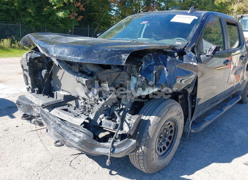Photo 6 of 2022 Chevrolet Silverado 1500 4WD SHORT BED CUSTOM (VIN 1GCPDBEK8NZ542961)