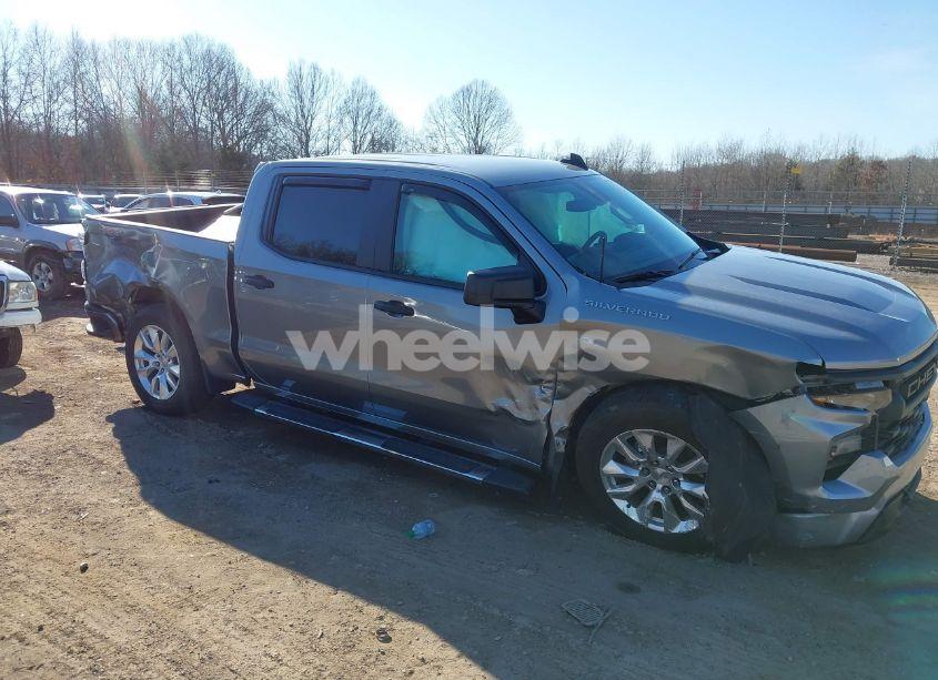 Photo 6 of 2023 Chevrolet Silverado 1500 4WD SHORT BED CUSTOM (VIN 1GCPDBEK8PZ289983)