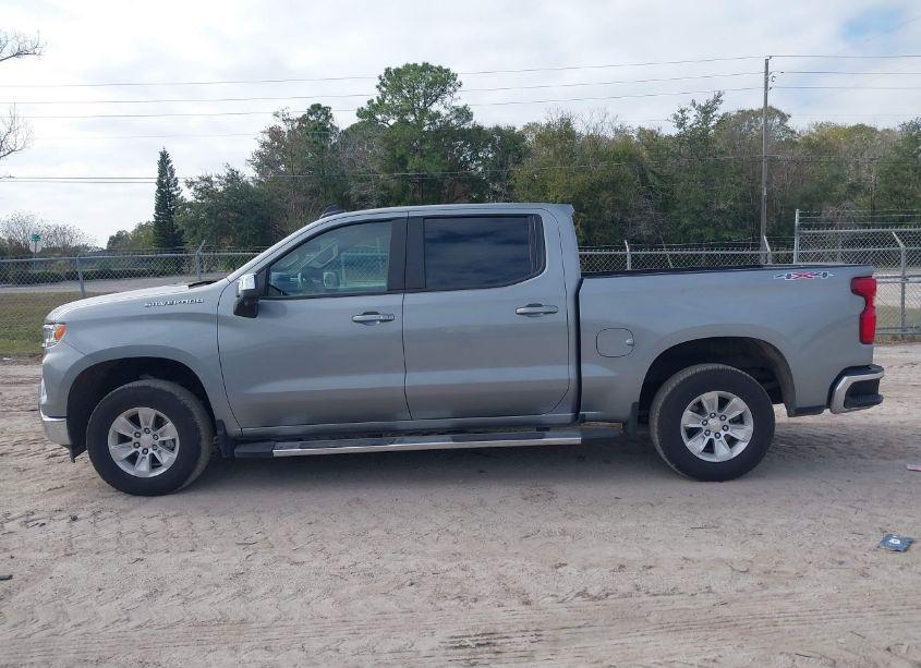 Photo 14 of 2024 Chevrolet Silverado 1500 4WD SHORT BED LT (VIN 1GCPDDEK2RZ315668)