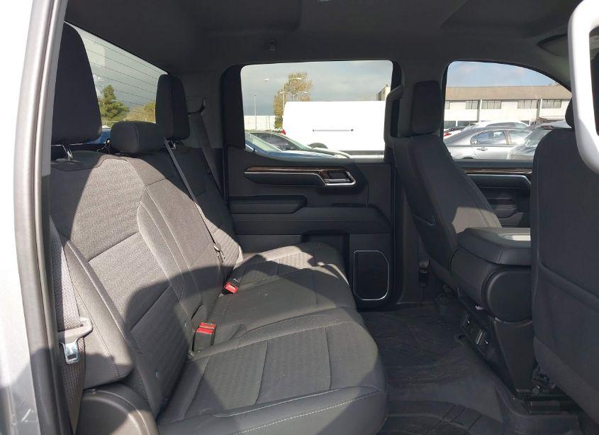 Photo 8 of 2023 Chevrolet Silverado 1500 4WD STANDARD BED LT (VIN 1GCPDDEK4PZ220381)