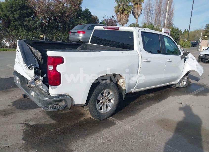 Photo 4 of 2022 Chevrolet Silverado 1500 4WD STANDARD BED LT (VIN 1GCPDDEK5NZ503949)
