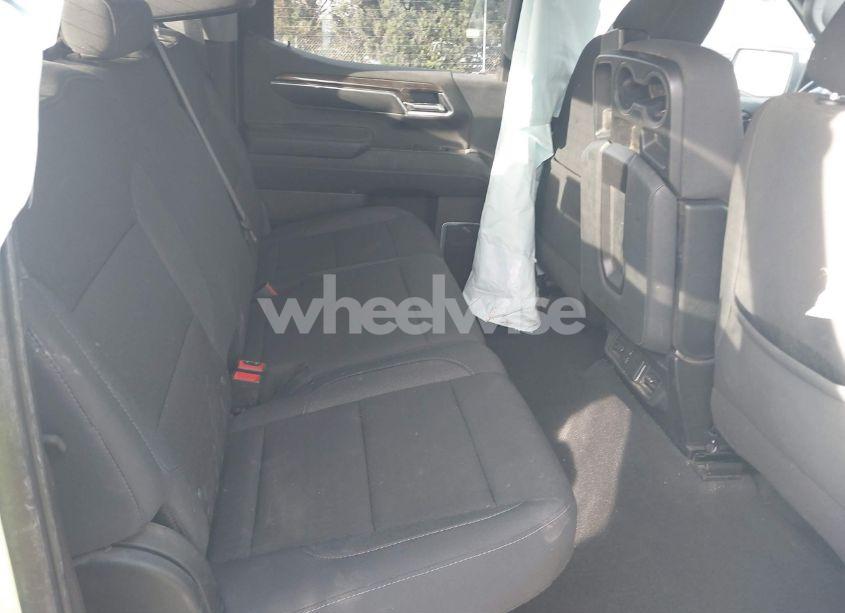 Photo 8 of 2022 Chevrolet Silverado 1500 4WD STANDARD BED LT (VIN 1GCPDDEK5NZ503949)