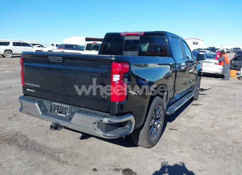 Photo 4 of 2023 Chevrolet Silverado 1500 4WD STANDARD BED LT (VIN 1GCPDDEKXPZ202452)